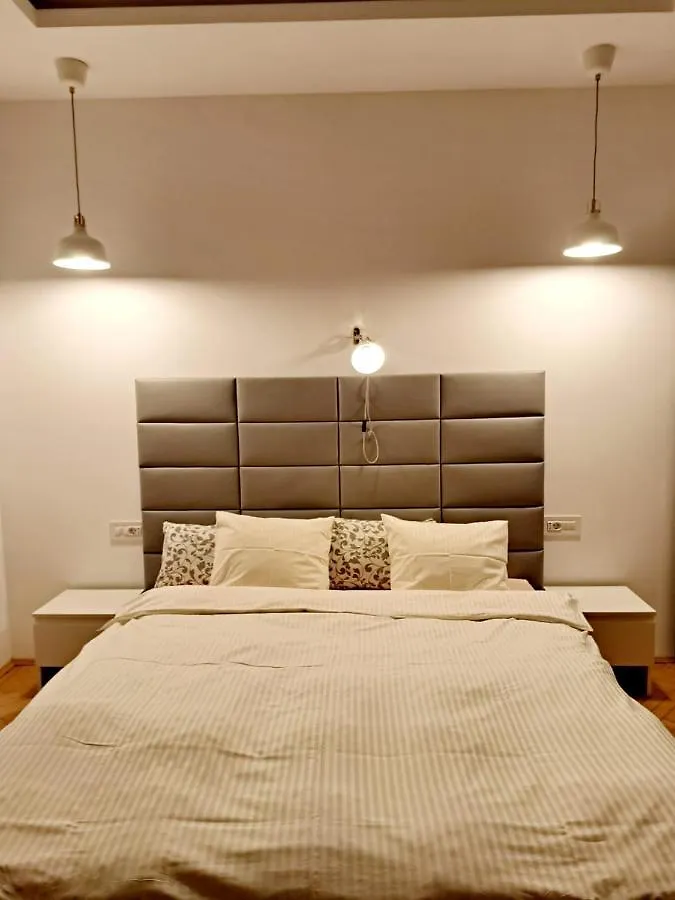 Classy Apartment With Parking In The City Center Bucharest