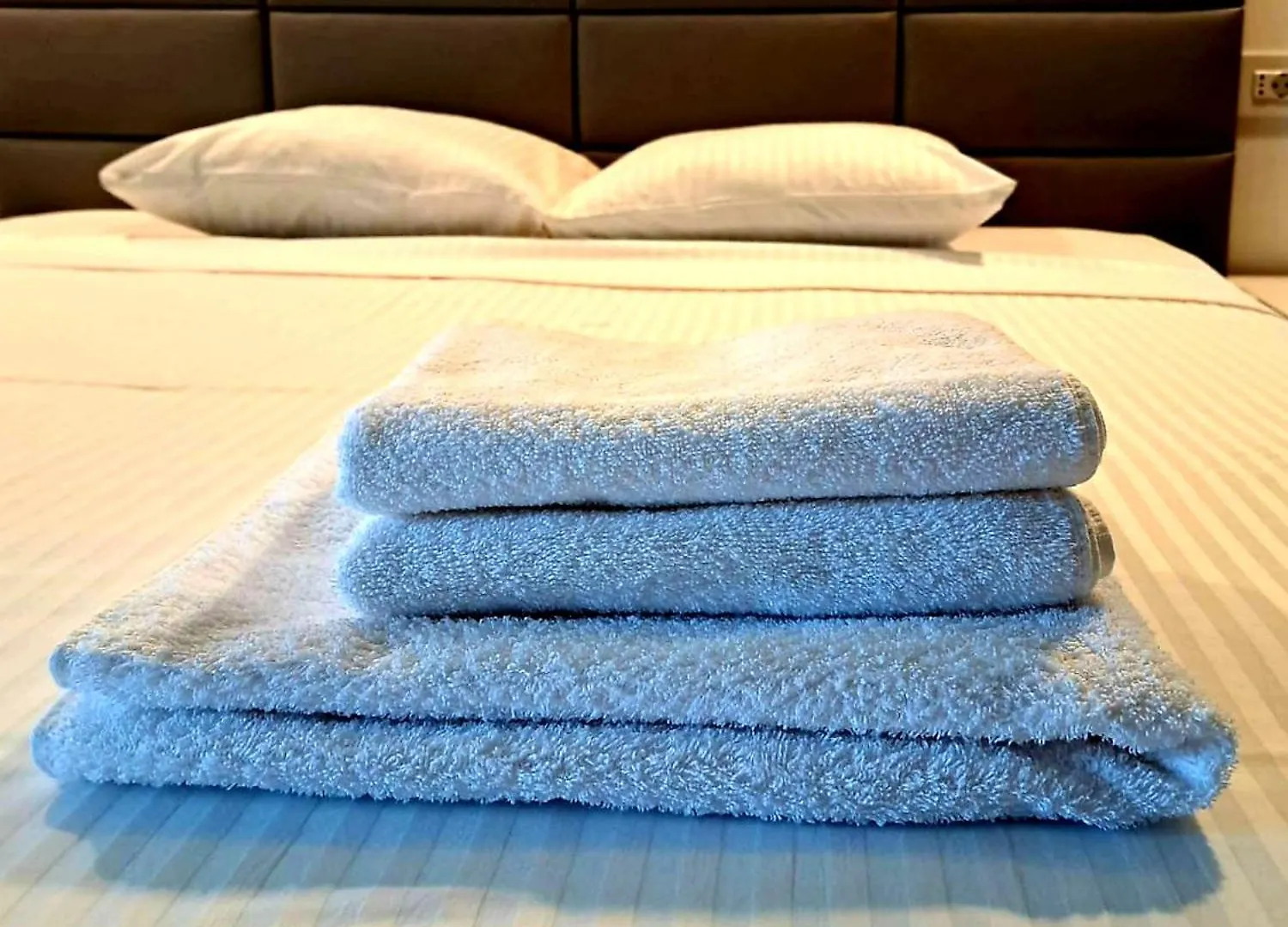 Classy Apartment With Parking In The City Center Bucharest Romania